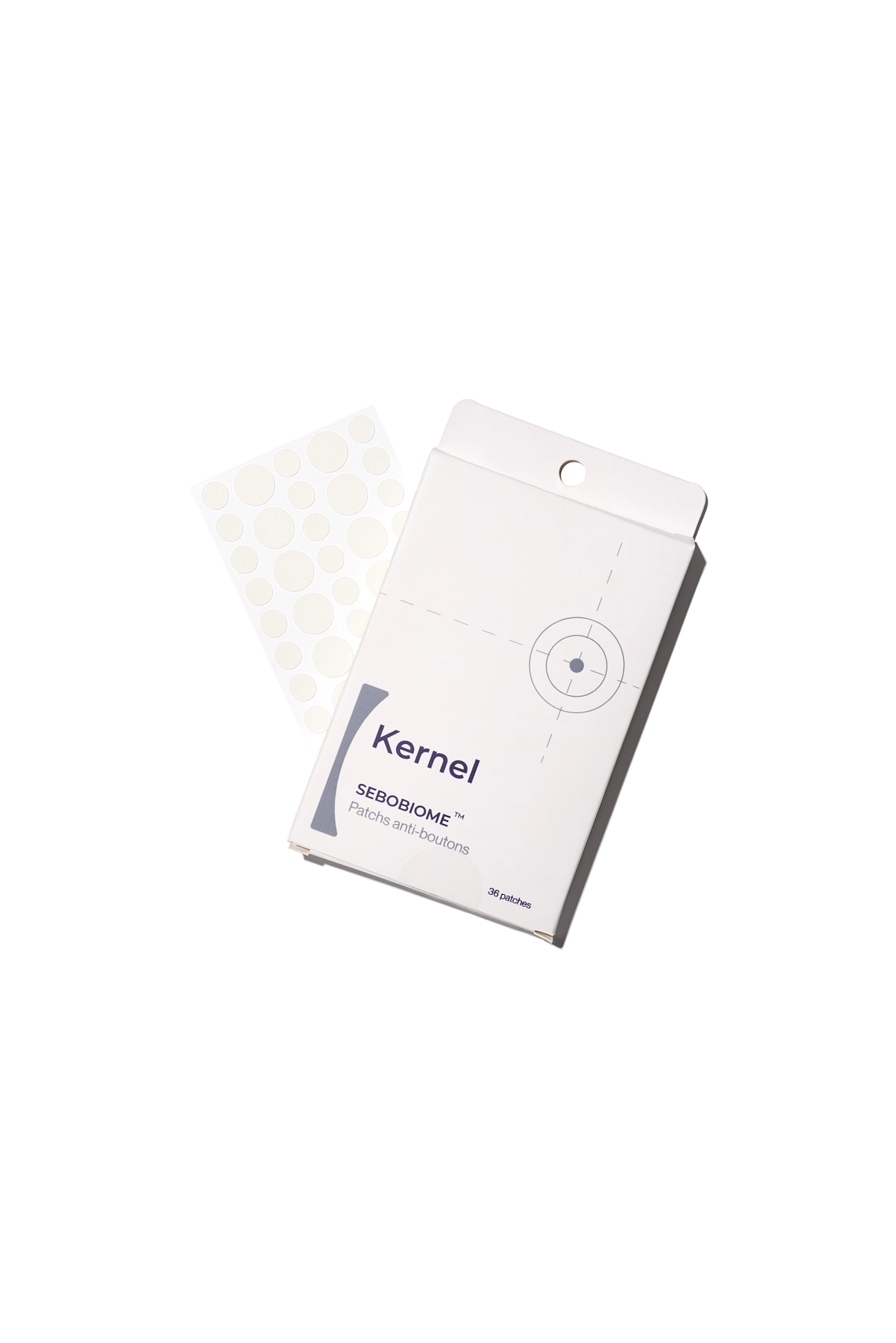 Photographie packshot d'une boite de patchs anti-boutons, avec une feuille de patchs. La boite est blanche, avec des ecritures bleues. Le fond est blanc - Photographe packshot cosmétiques - photographe e-commerce - photographe produits cosmétiques - Aurore Aivrest
