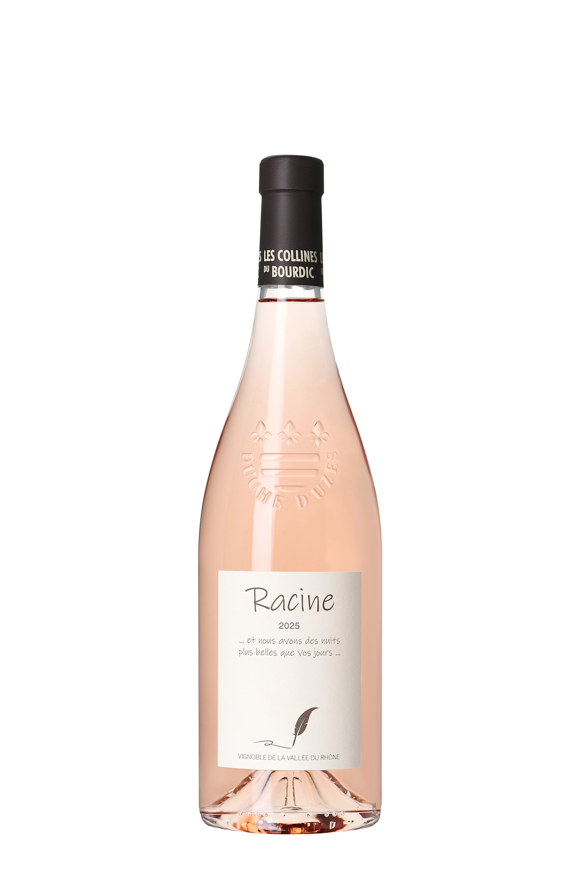 Photographie packshot d'une bouteille de vin rose sur fond blanc - Photographe bouteille - Photographe bouteille vin - photographe packshot boissons - Aurore Aivrest